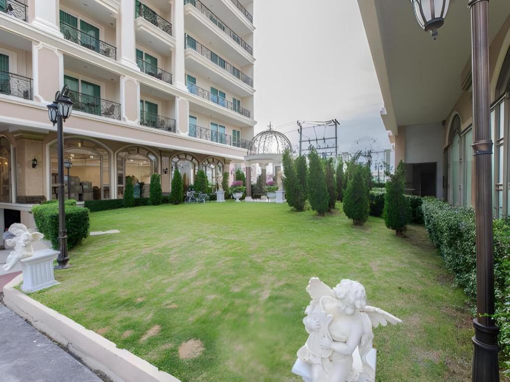 Hotel Lk Celestite Pattaya Exterior foto